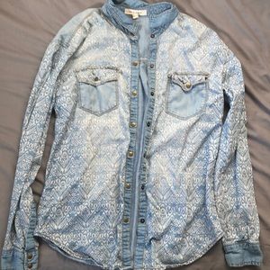 Denim shirt w/ print